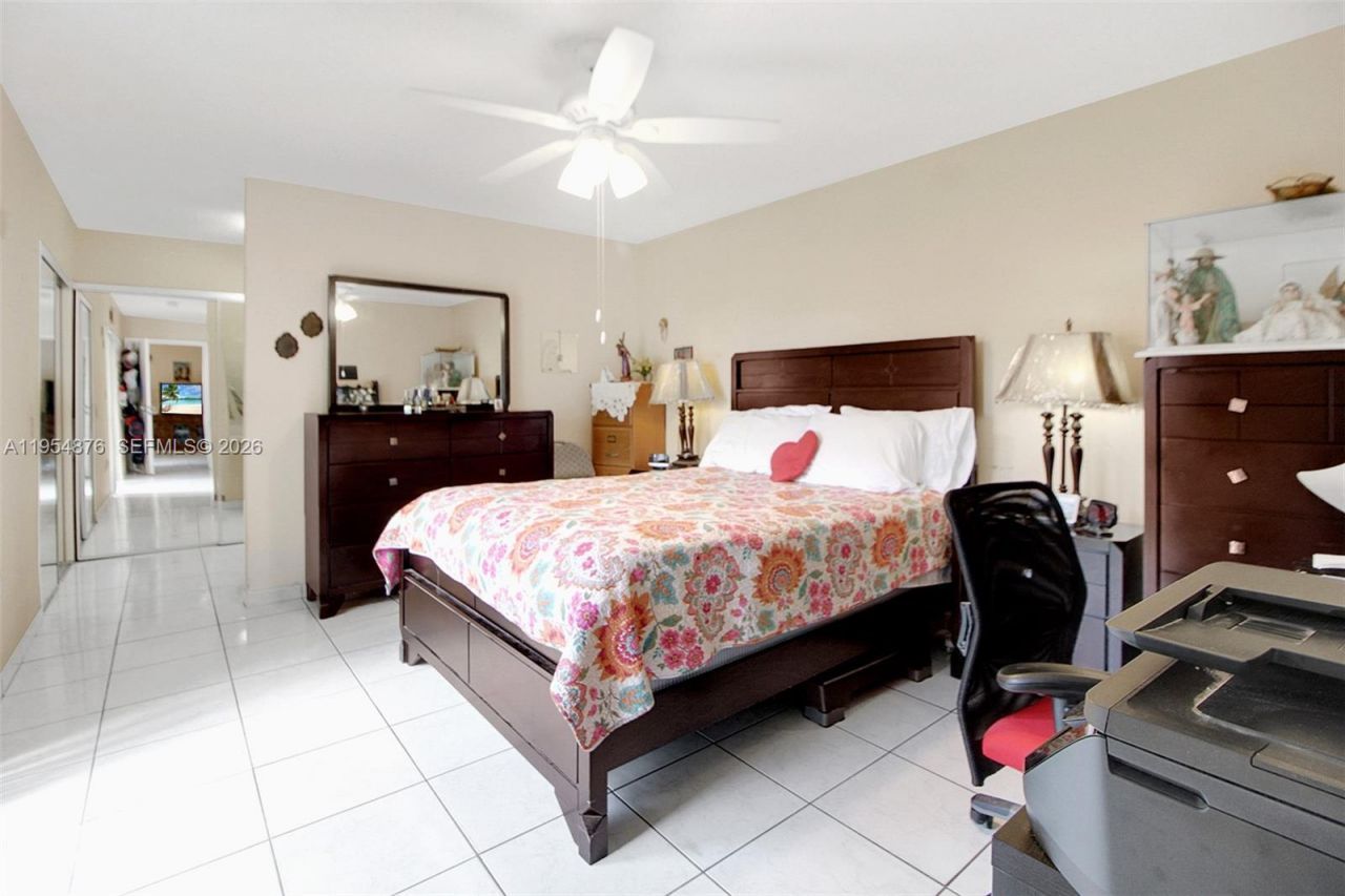 11942 SW 210th St, Miami, FL 33177 Photo