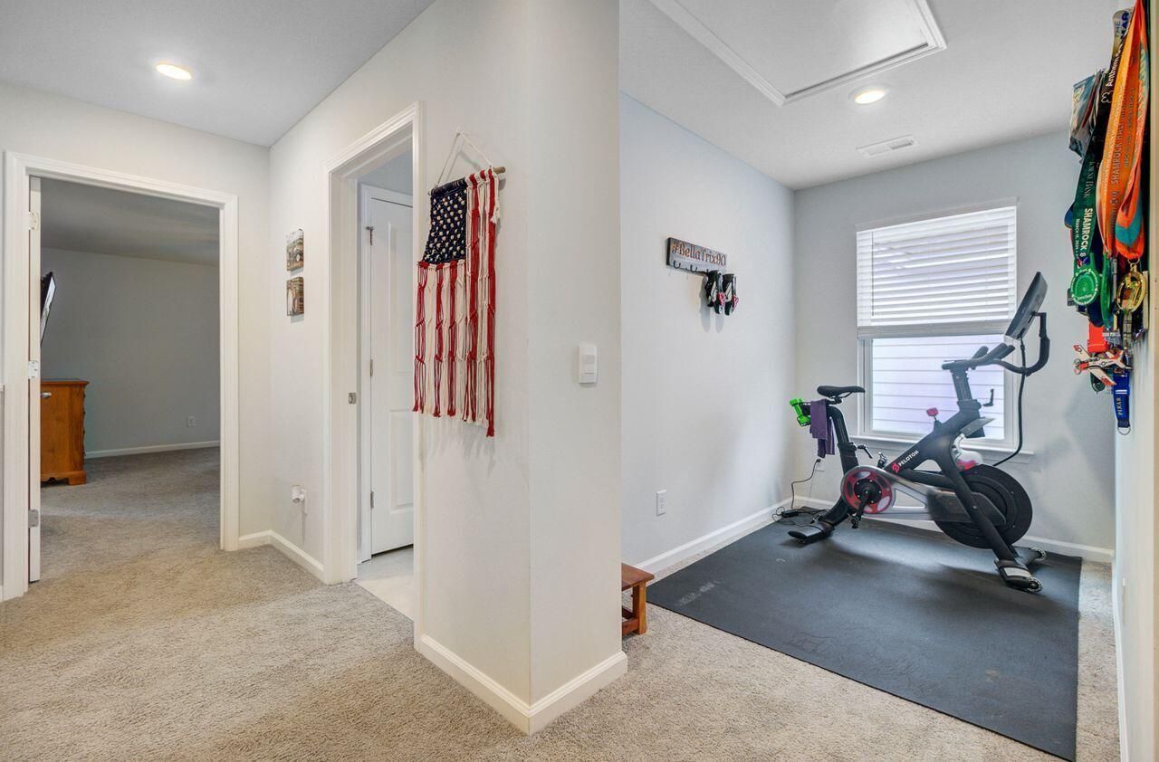 405 Oak View Way Photo 25