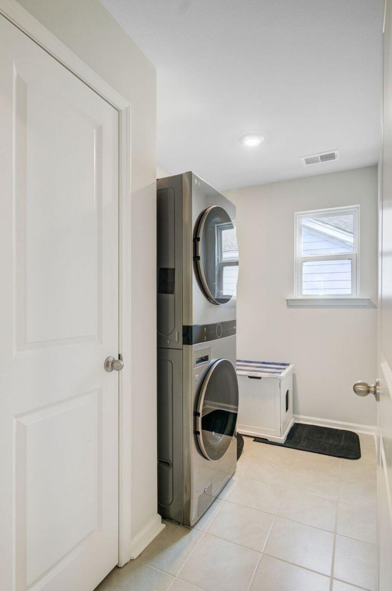 405 Oak View Way Photo 31