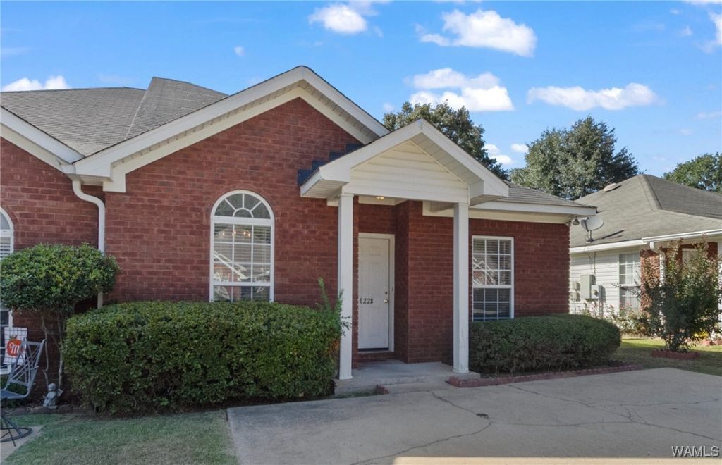 6228 Covington Villas Drive, Tuscaloosa, AL 35405 Main Photo