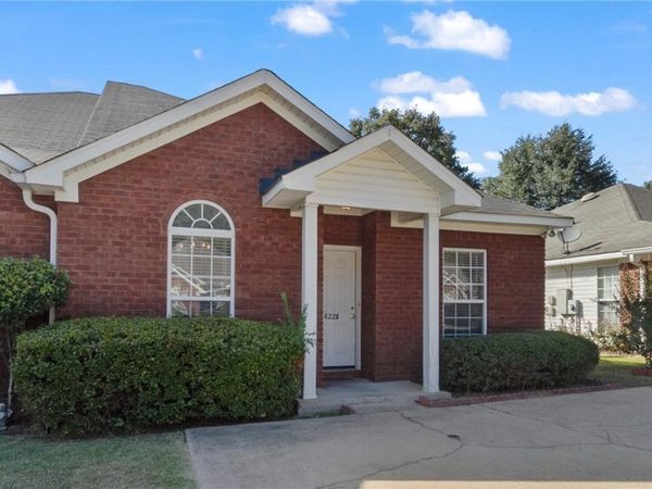 6228 Covington Villas Drive, Tuscaloosa, AL 35405