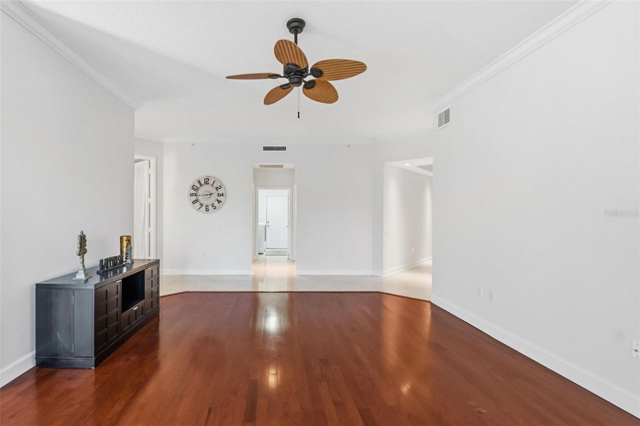 5264 Bouchard Circle, Unit 102, Sarasota, FL 34238 Photo