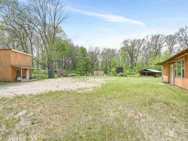 W13670 BROOKS LANE, Crivitz, WI 54114