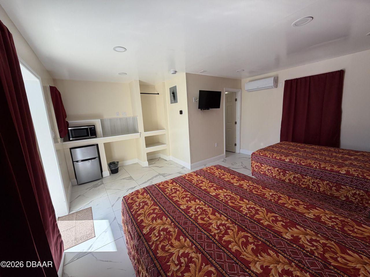 1327 S Ridgewood Avenue, Daytona Beach, FL 32114 Photo