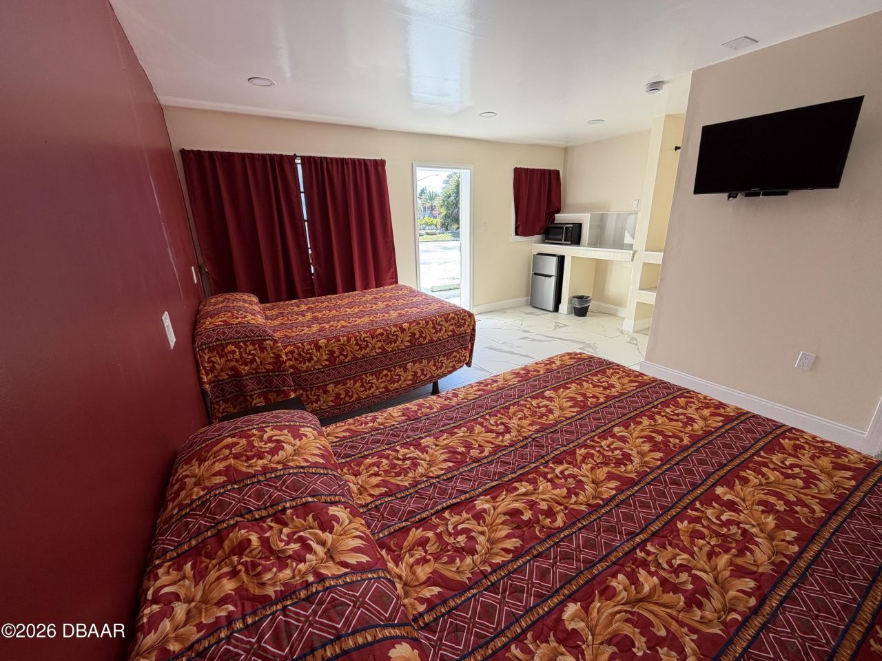 1327 S Ridgewood Avenue, Daytona Beach, FL 32114 Photo