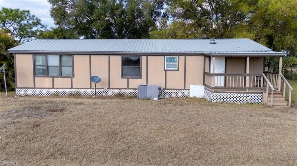 1155 Coffey Rd , Moore Haven, FL 33471 Photo