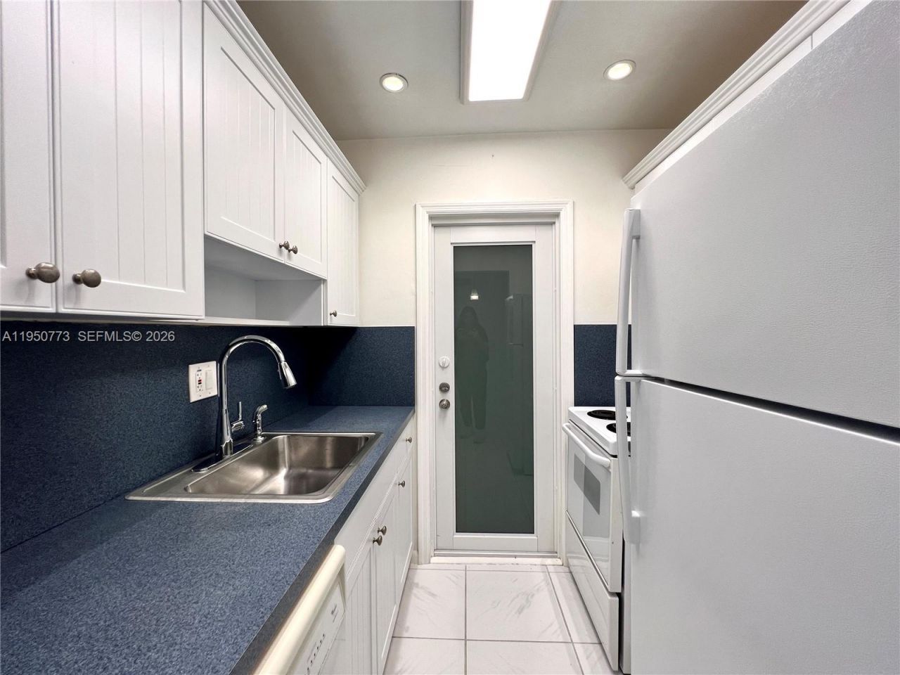 255 Sunrise Dr, Unit 308, Key Biscayne, FL 33149 Photo