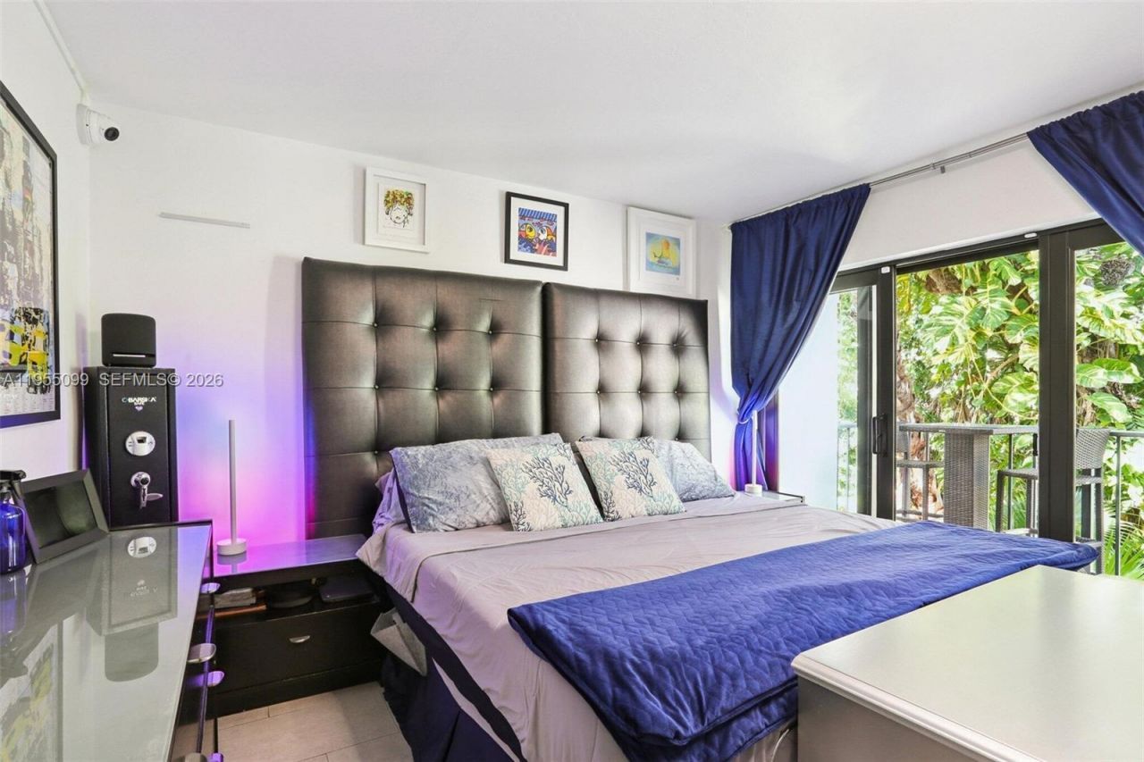 2593 Trapp Ave, Unit 3, Miami, FL 33133 Photo