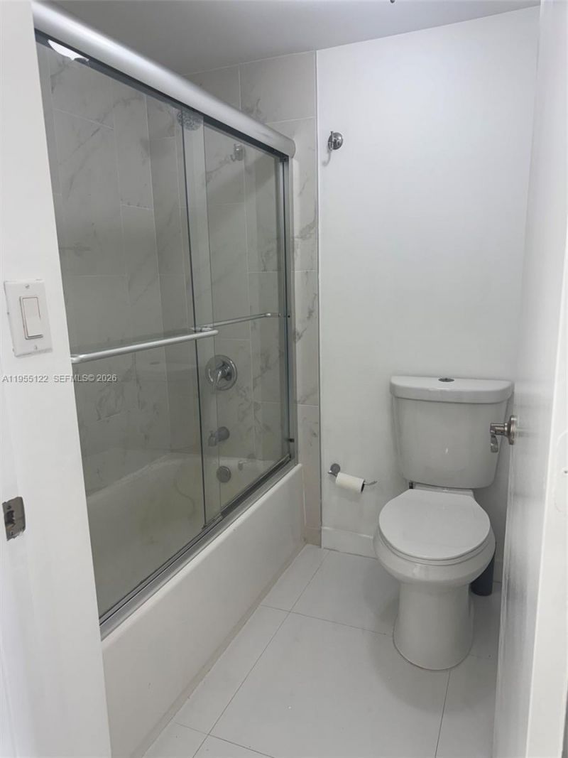 3800 S Ocean Dr, Unit 1725, Hollywood, FL 33019 Photo