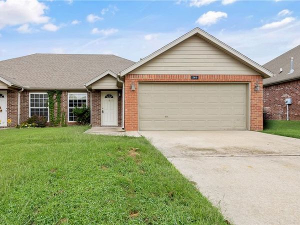 263 Copper Oaks Drive, Centerton, AR 72719