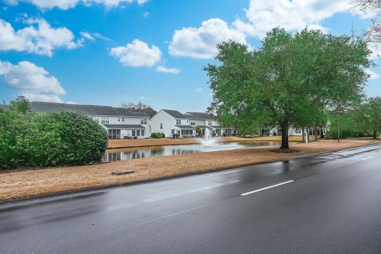 326 Wembley Way Photo 40