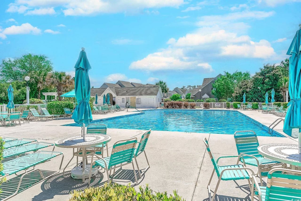 326 Wembley Way Photo 41