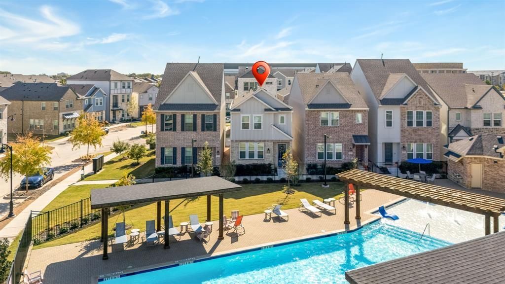 4325 Henderson Avenue, North Richland Hills, TX 76180 Main Photo