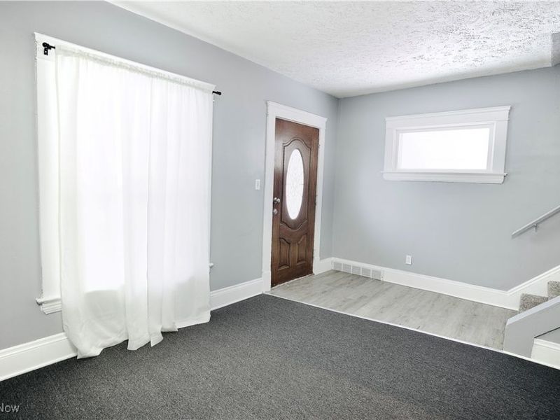 3336 W 90th Street, Cleveland, OH 44102 Photo 4