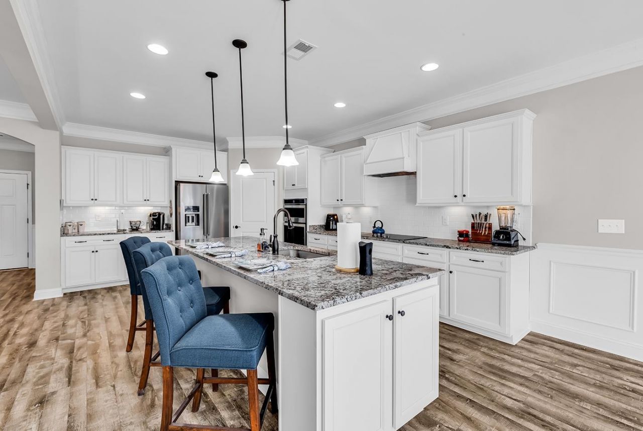 6060 Trieste St. Photo 15