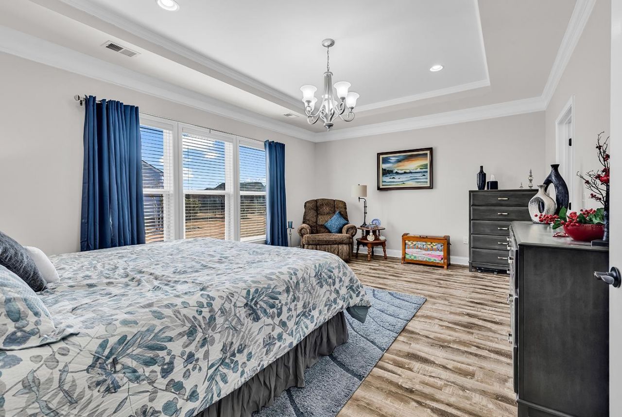 6060 Trieste St. Photo 27