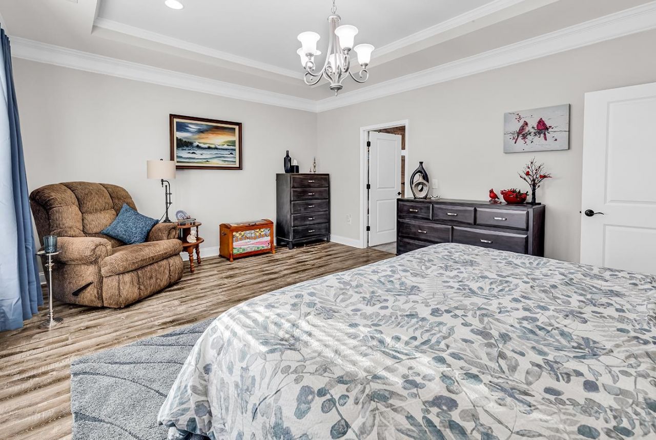 6060 Trieste St. Photo 28