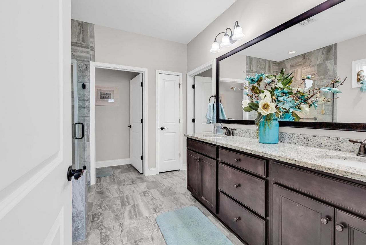 6060 Trieste St. Photo 29