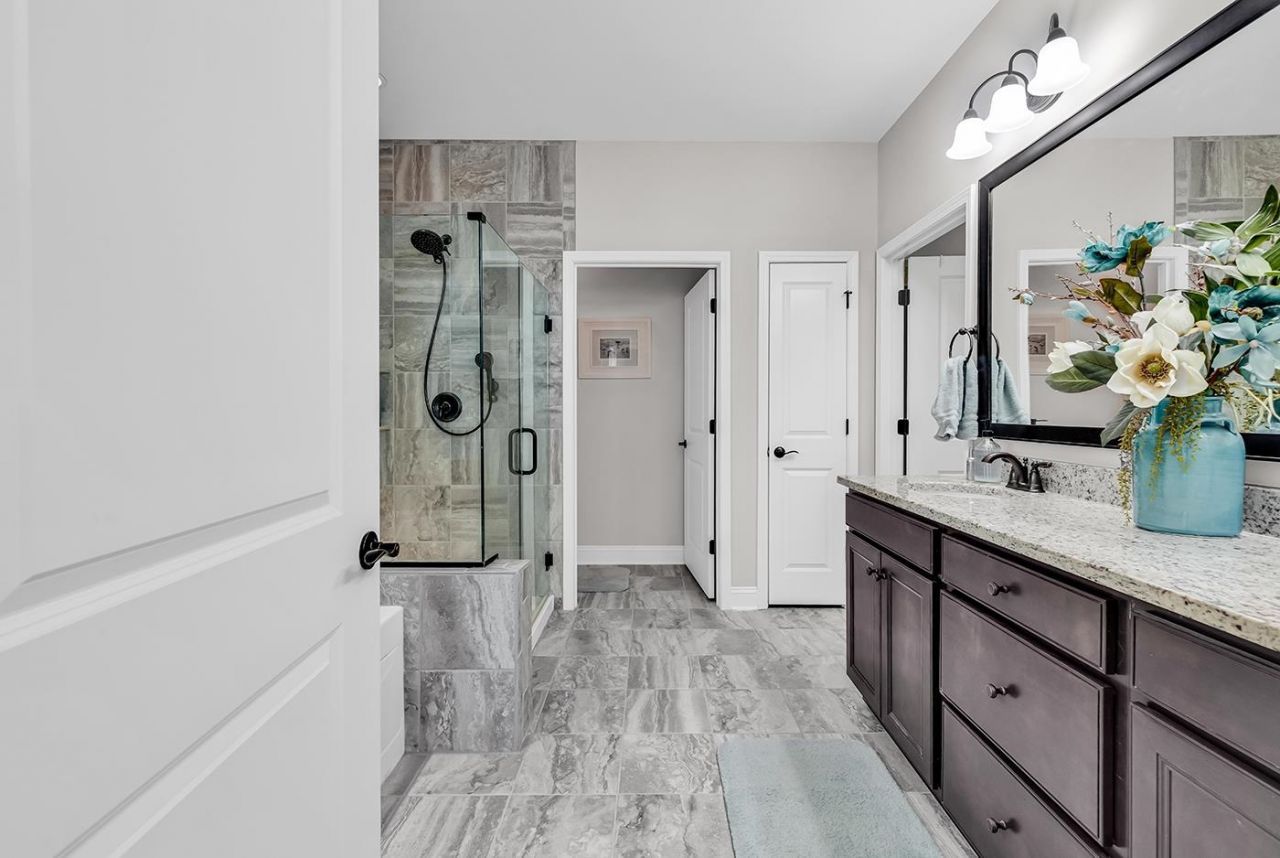 6060 Trieste St. Photo 30