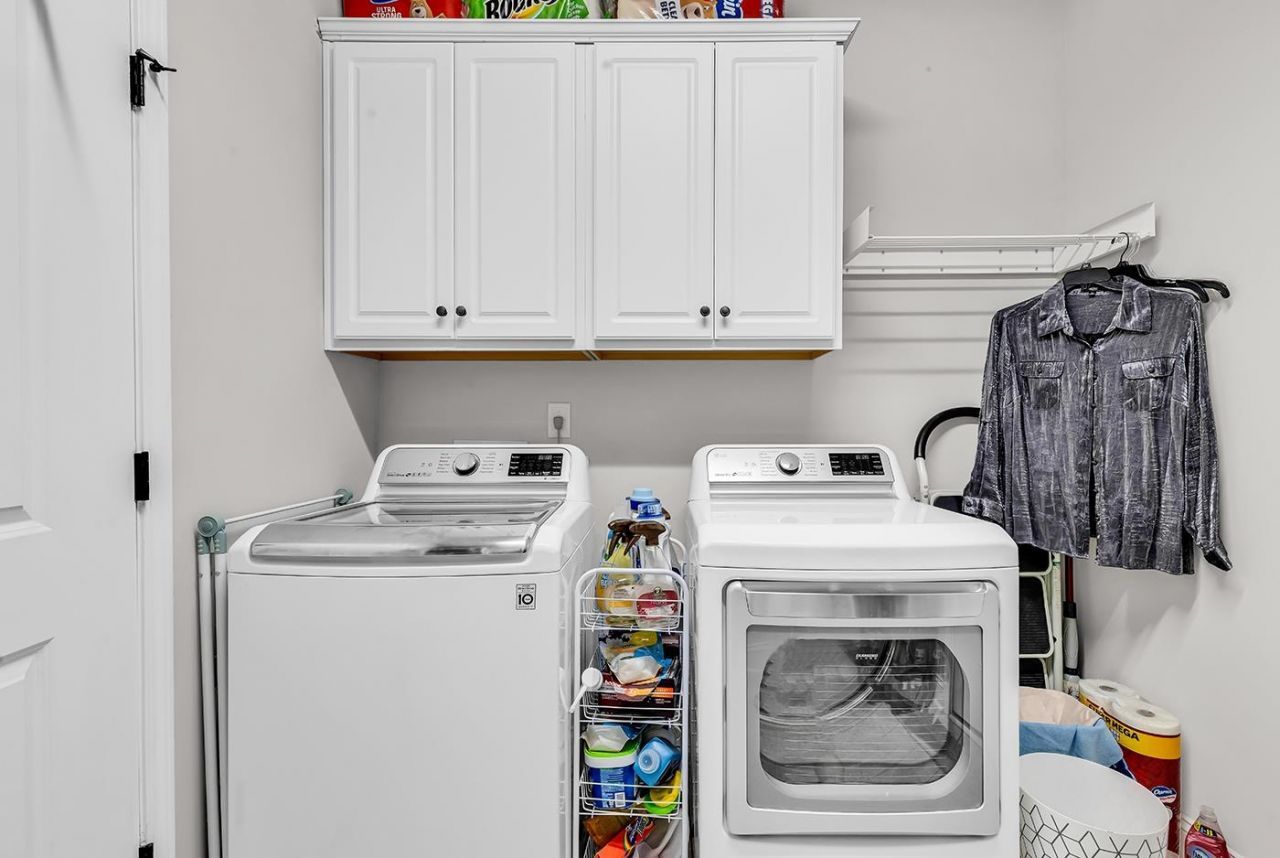 6060 Trieste St. Photo 34