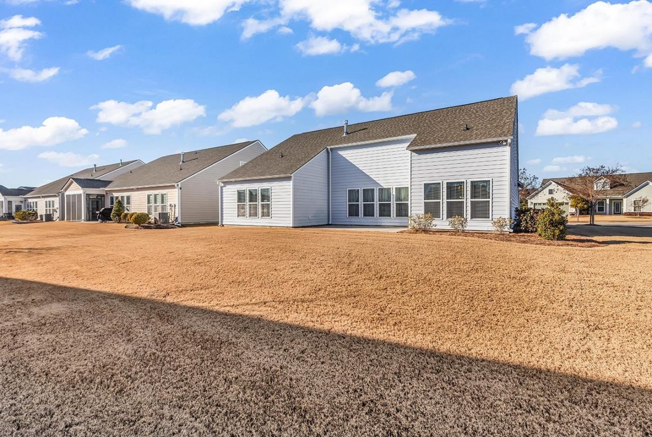 6060 Trieste St. Photo 35