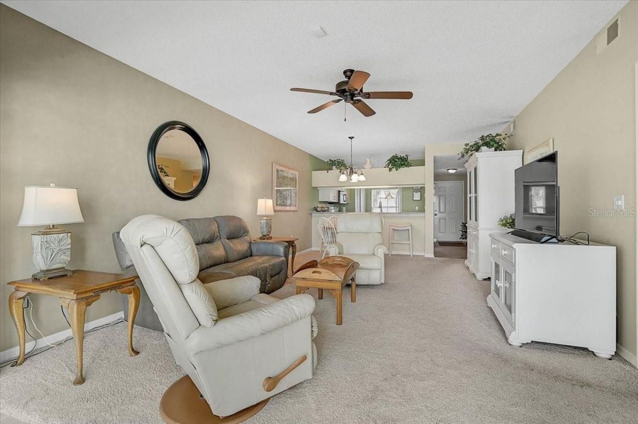 4215 Caddie Drive E, Unit 102, Bradenton, FL 34203 Photo