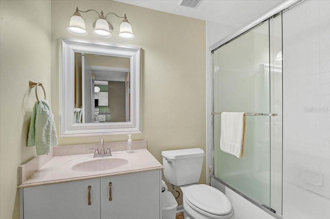 4215 Caddie Drive E, Unit 102, Bradenton, FL 34203 Photo