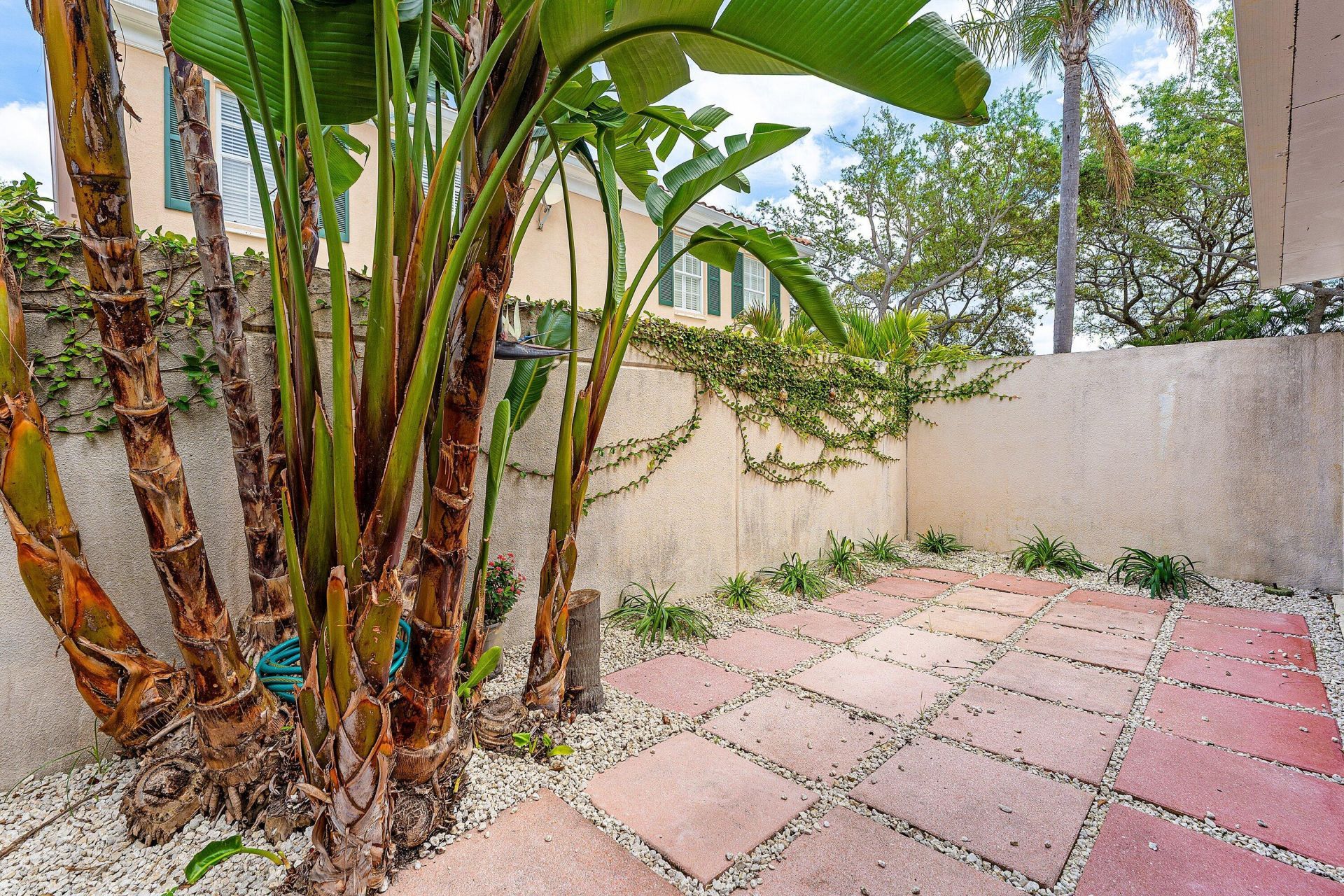 37 Tall Oaks Circle, Tequesta, FL 33469 Photo