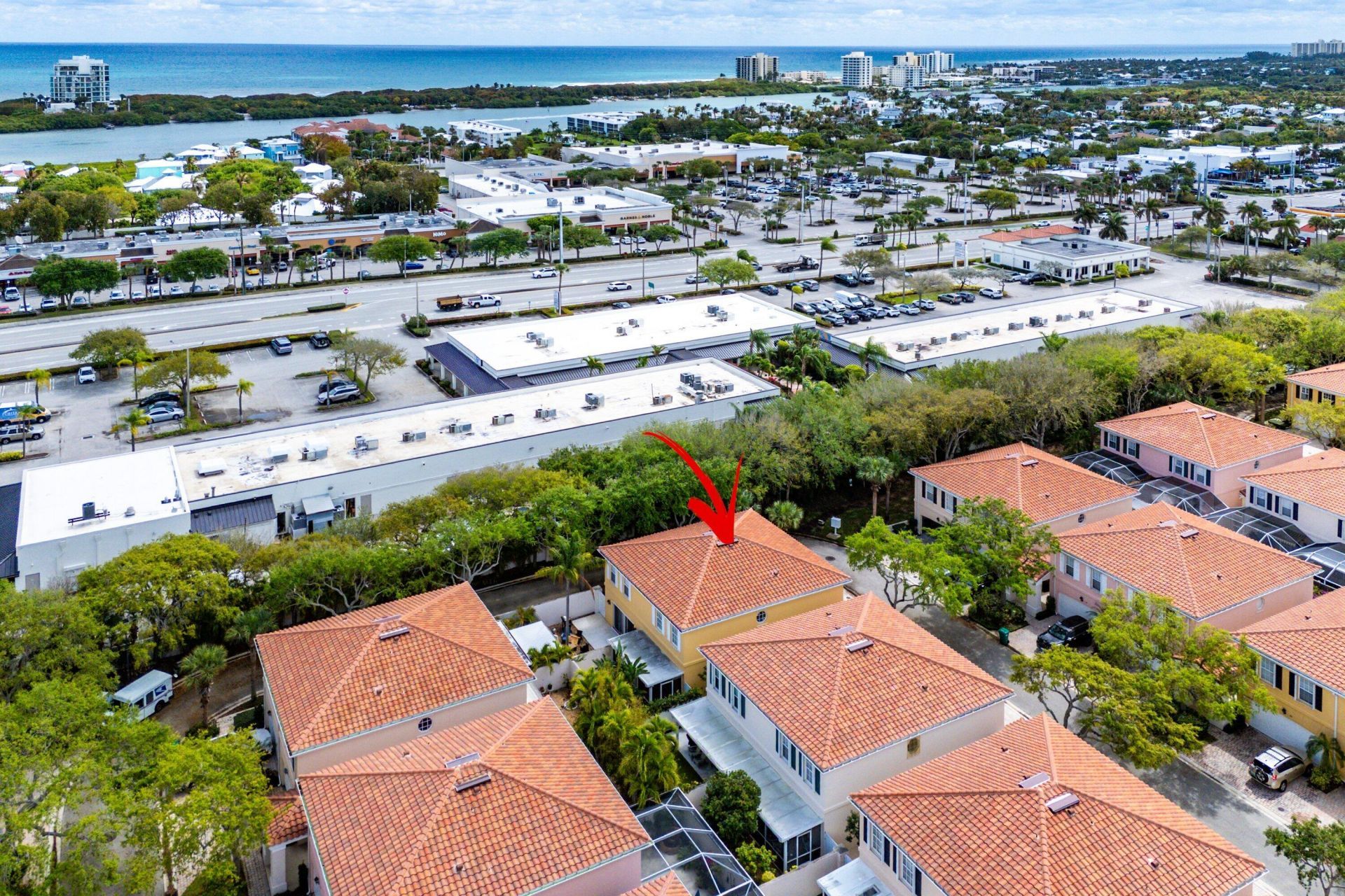 37 Tall Oaks Circle, Tequesta, FL 33469 Photo