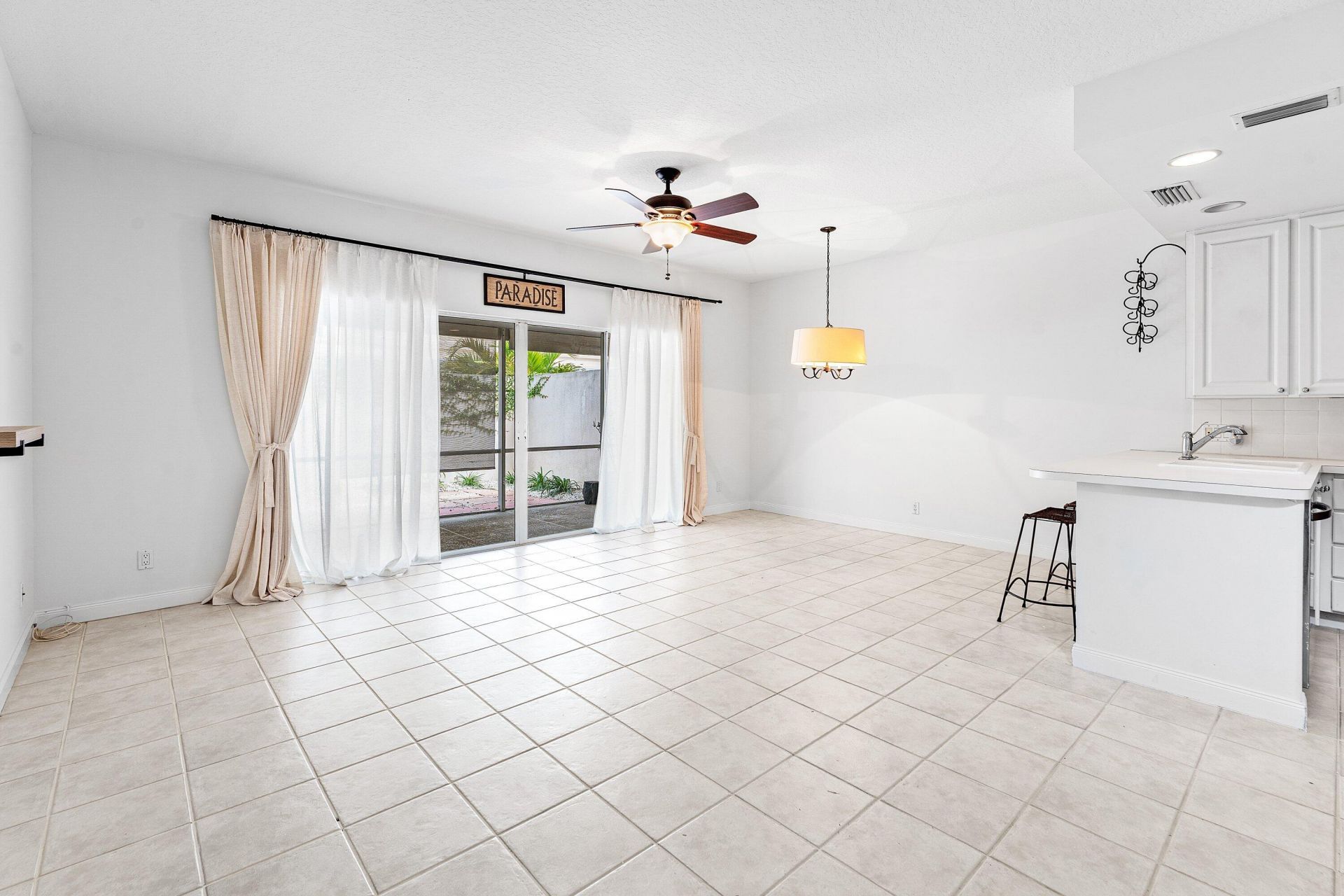 37 Tall Oaks Circle, Tequesta, FL 33469 Photo