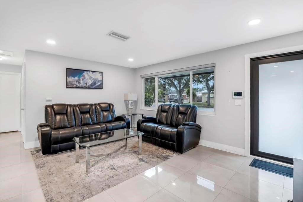 5070 SW 94 Terrace, Cooper City, FL 33328 Photo