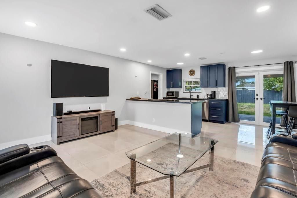 5070 SW 94 Terrace, Cooper City, FL 33328 Photo