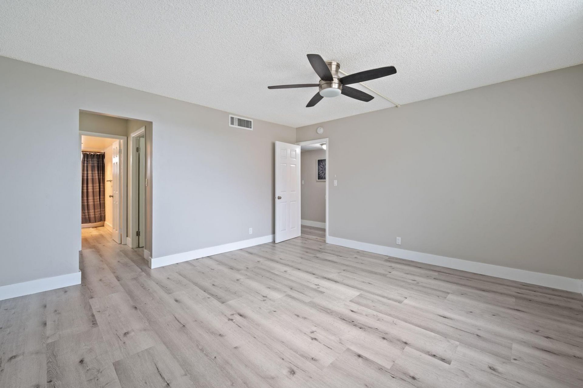 403 NW 68th Avenue, Unit 517, Plantation, FL 33317 Photo