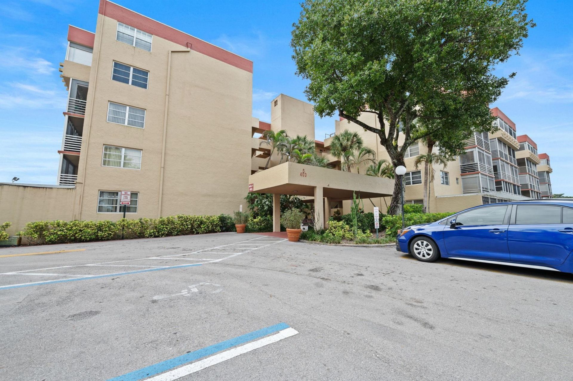 403 NW 68th Avenue, Unit 517, Plantation, FL 33317 Photo
