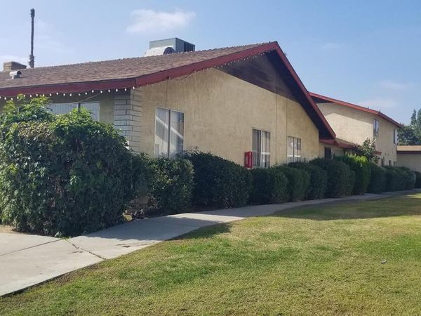 2209 Westholme Blvd, Unit E, Bakersfield, CA 93309