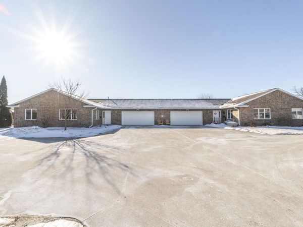 764 Stevens Street , Jesup, IA 50648