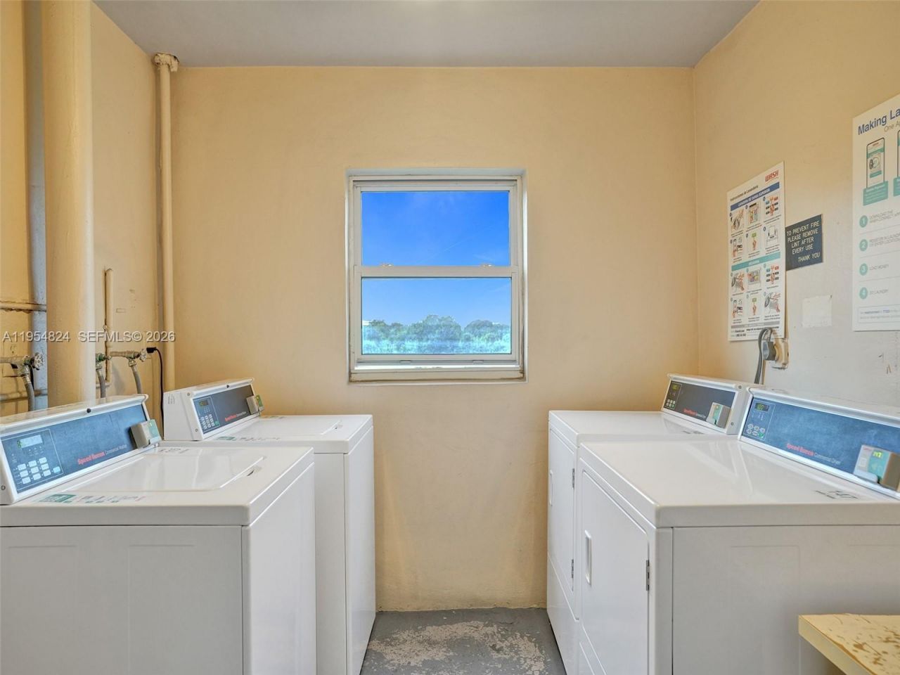 2651 S Course Dr, Unit 410, Pompano Beach, FL 33069 Photo