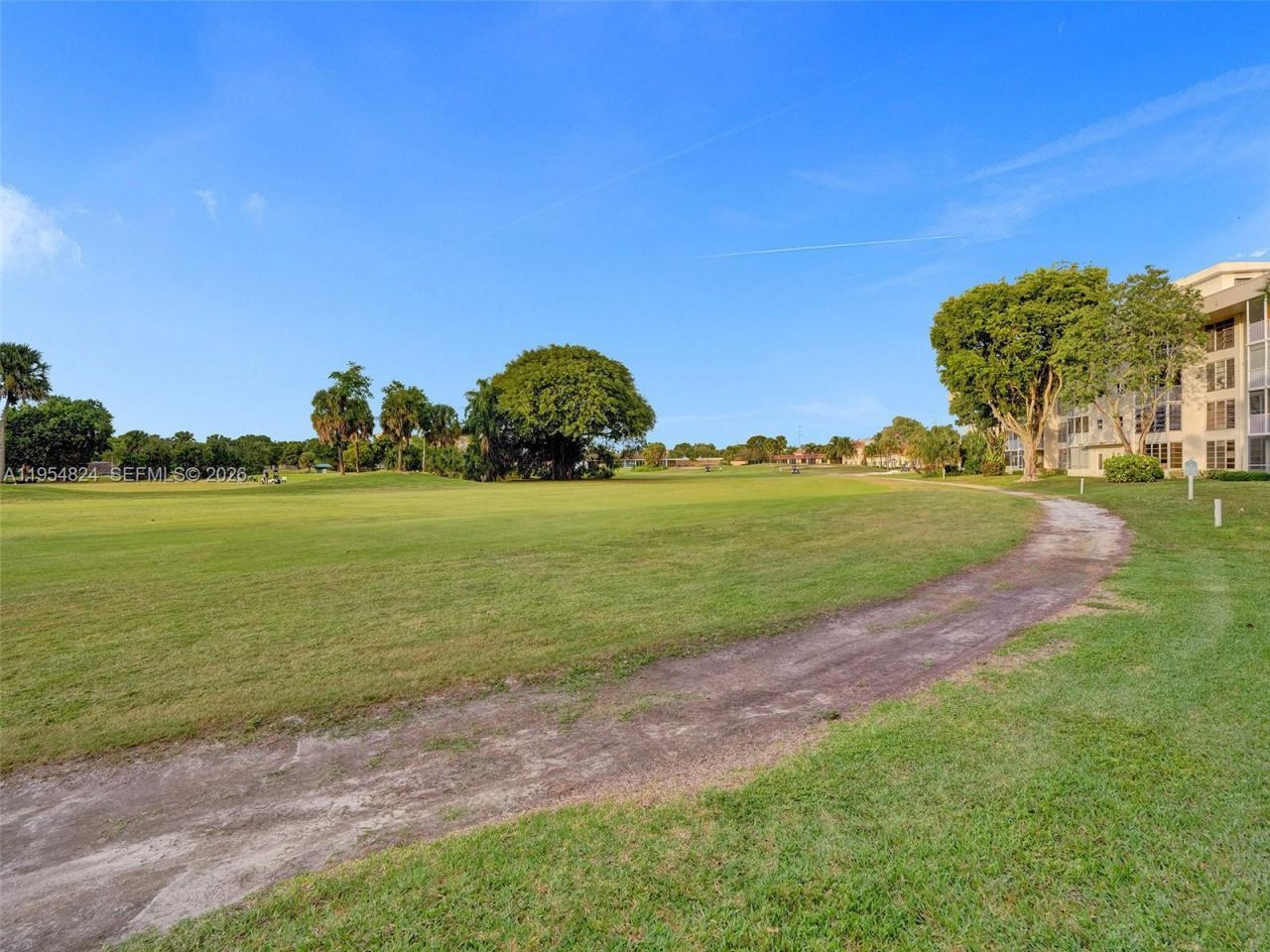 2651 S Course Dr, Unit 410, Pompano Beach, FL 33069 Photo