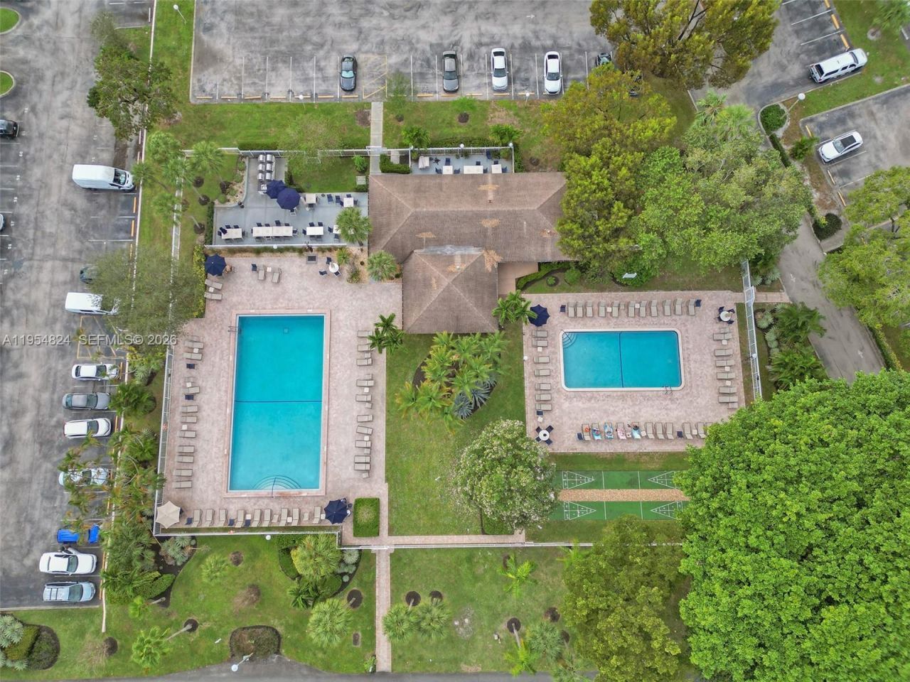 2651 S Course Dr, Unit 410, Pompano Beach, FL 33069 Photo