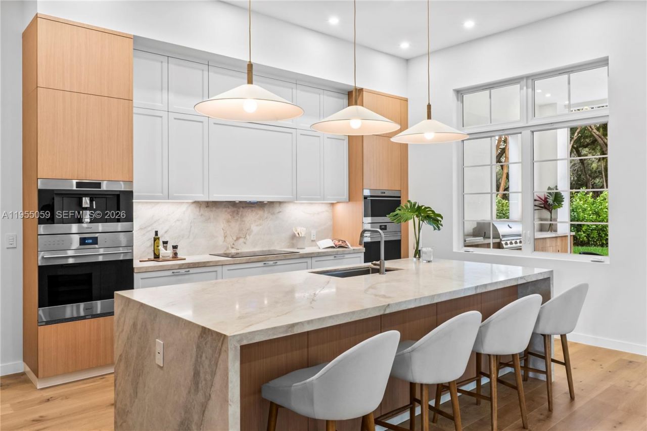 7605 SW 71st Ave, Miami, FL 33143 Photo