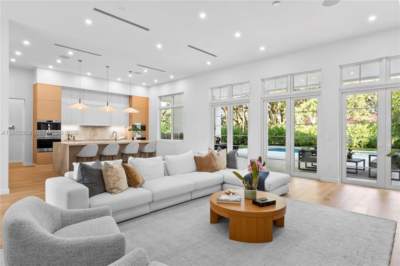 7605 SW 71st Ave, Miami, FL 33143 Photo