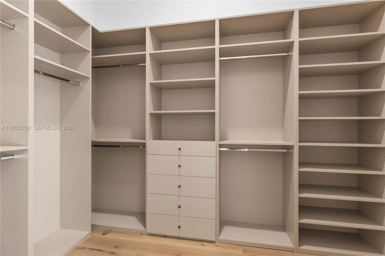 7605 SW 71st Ave, Miami, FL 33143 Photo