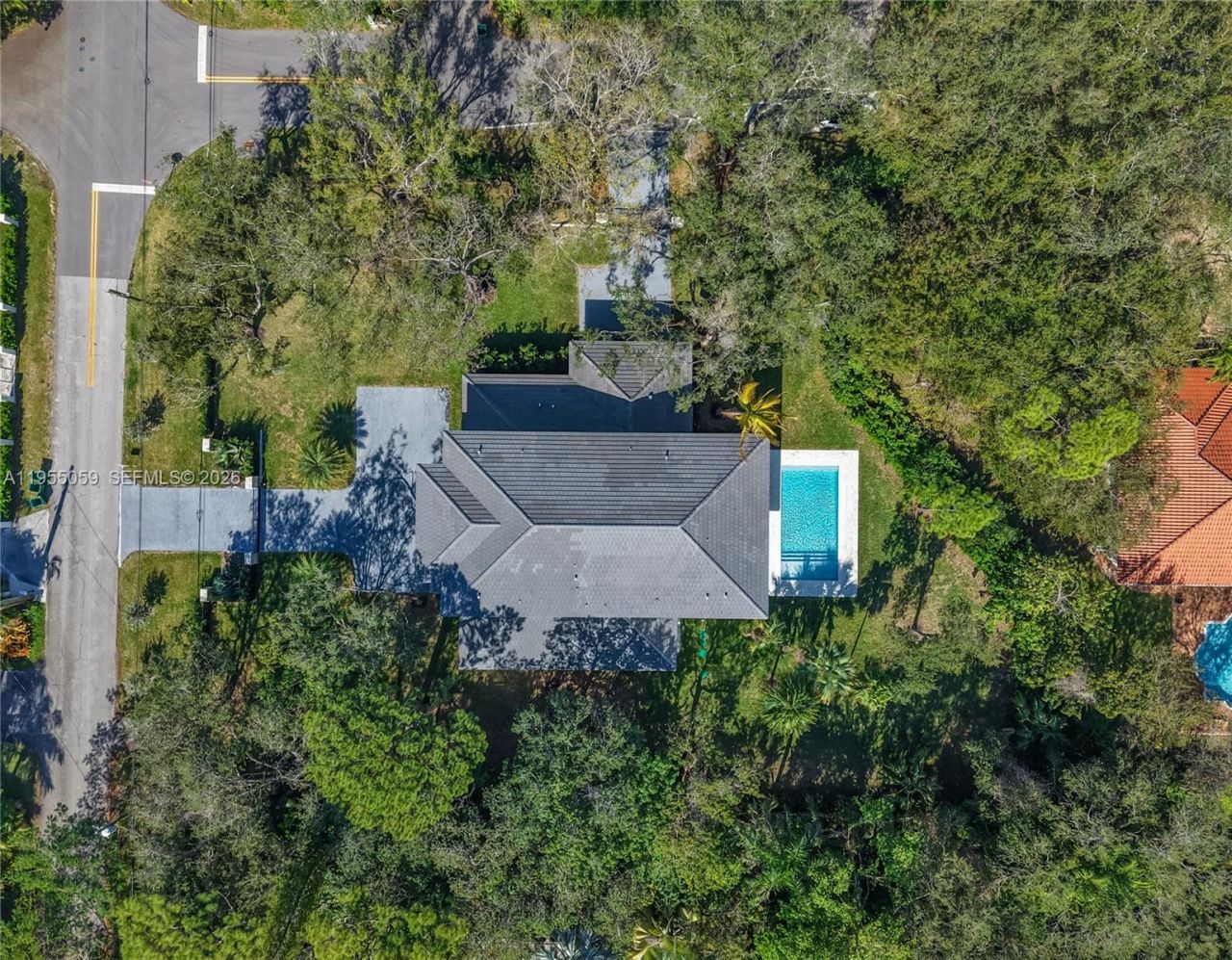 7605 SW 71st Ave, Miami, FL 33143 Photo