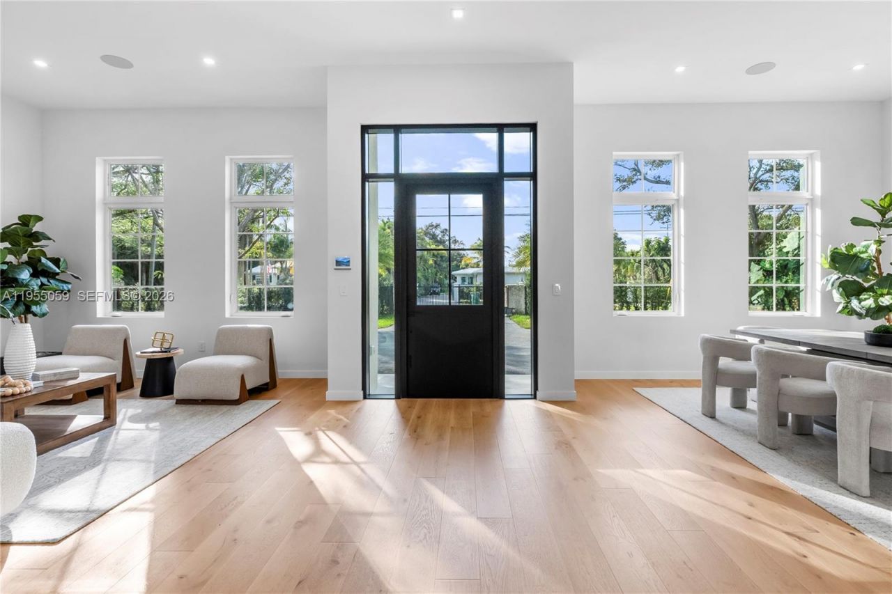 7605 SW 71st Ave, Miami, FL 33143 Photo