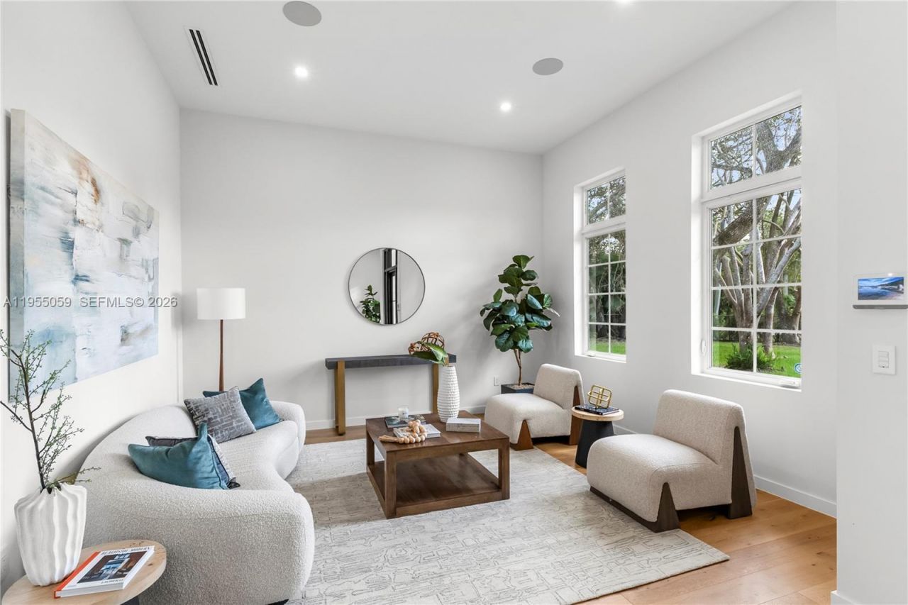 7605 SW 71st Ave, Miami, FL 33143 Photo