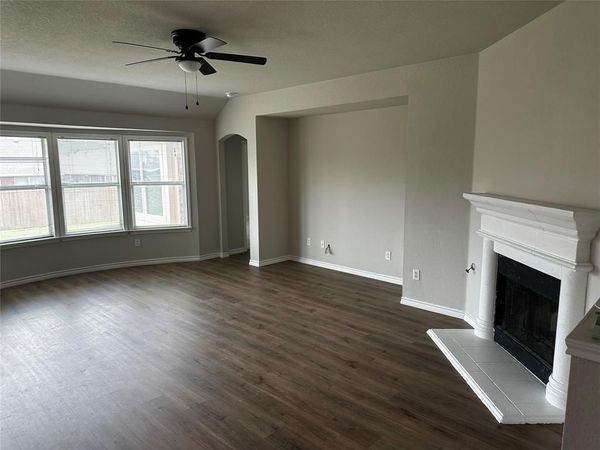 2512 Clubhouse Drive, Denton, TX 76210