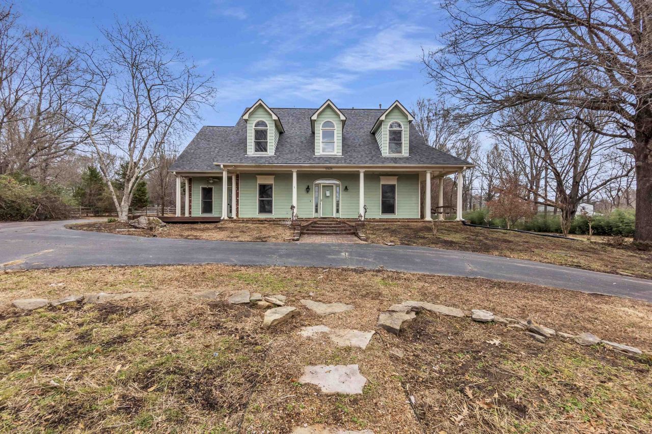 12420 Fox Lair Dr, Collierville, TN 38017 Main Photo