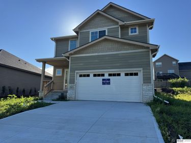 7813 N 116th Avenue, Omaha, NE 68142