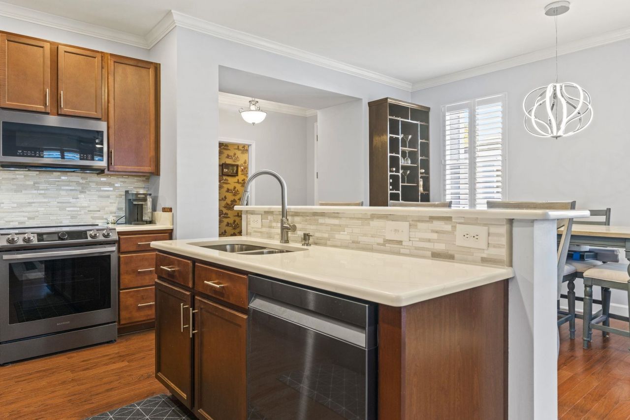 1865 Culbertson Ave. Photo 10