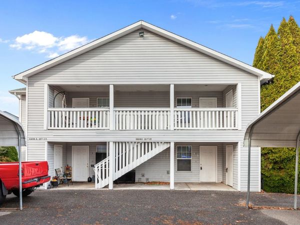 13219 E 31st Ct, Spokane, WA 99216